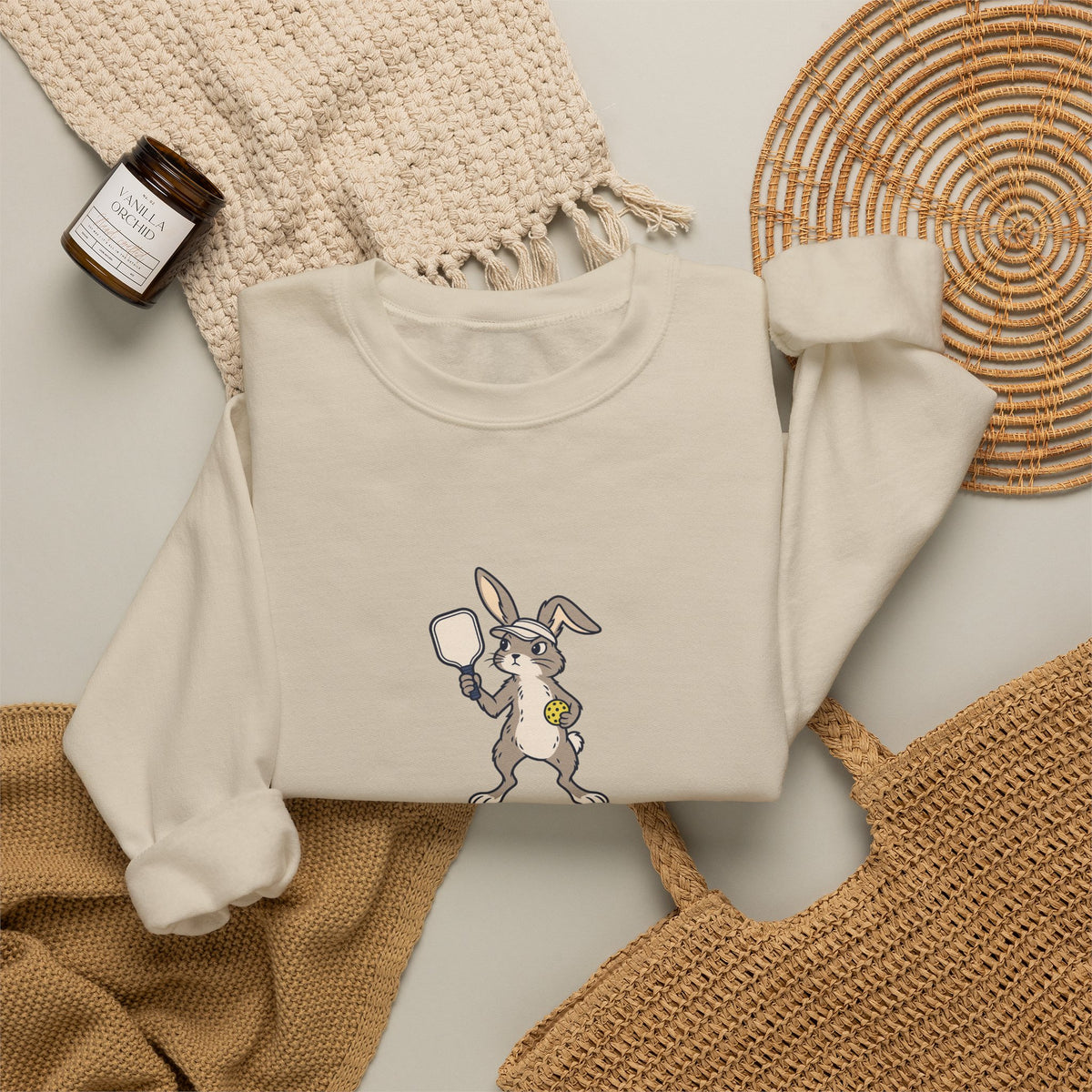 Rabbit pickleball crewneck sweatshirt in Sand